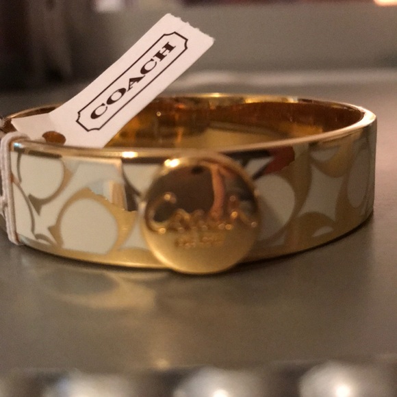 Coach Bracelet - Picture 2 of 4